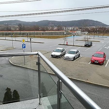 Astoria Aparthotel ฮิซาเรีย ภายนอก รูปภาพ