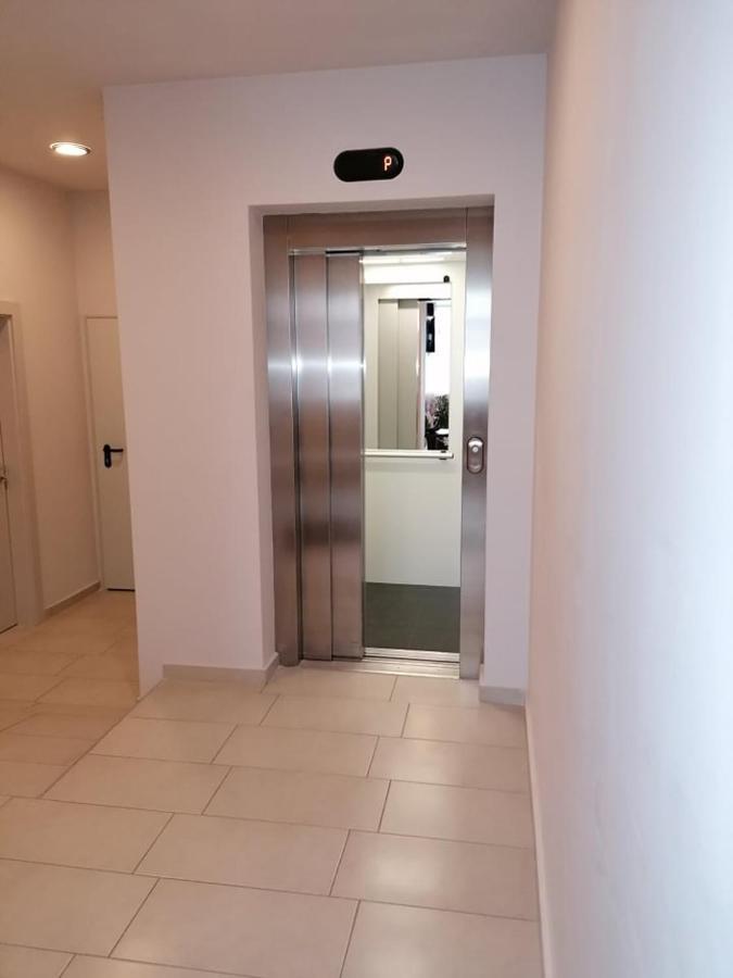 Astoria Aparthotel ฮิซาเรีย ภายนอก รูปภาพ