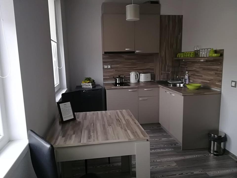 Astoria Aparthotel ฮิซาเรีย ภายนอก รูปภาพ