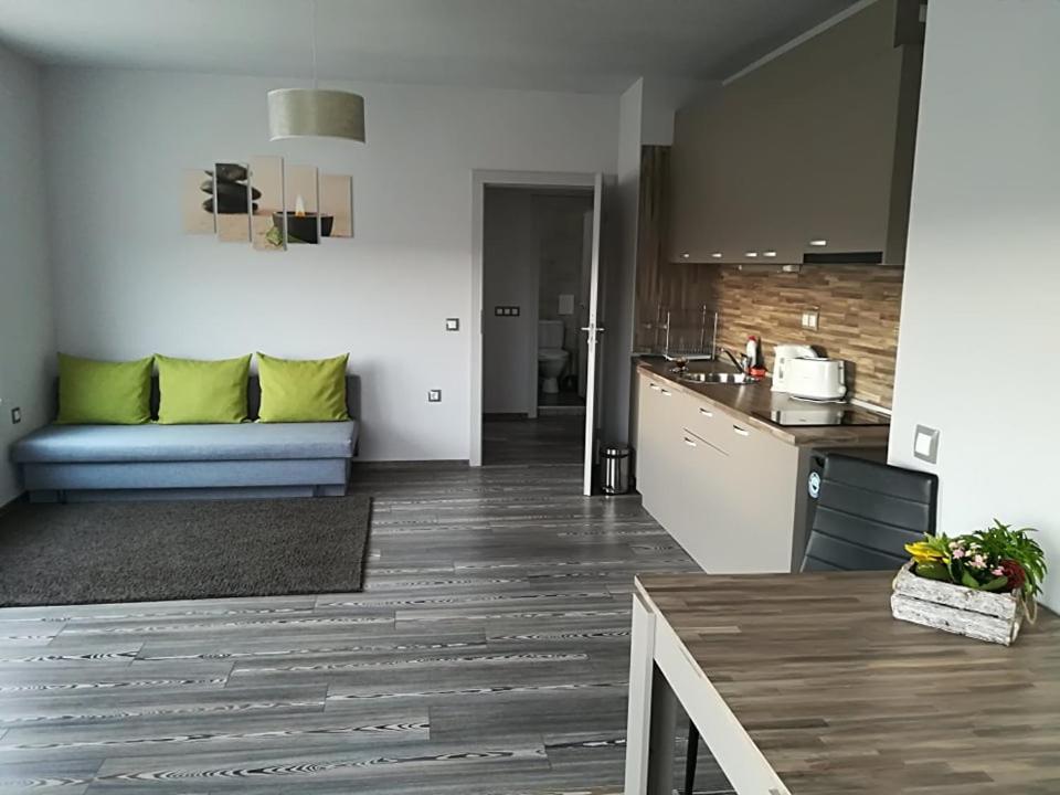Astoria Aparthotel ฮิซาเรีย ภายนอก รูปภาพ
